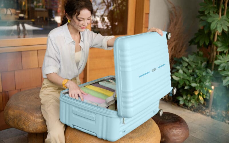 著數優惠｜惠康聯乘 American Tourister 推印花換購行李箱、低至 33 折換購 Cleva 系列、3 款獨家限定顏色（20 